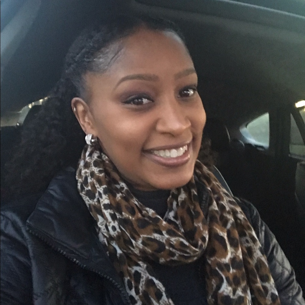 Meet your Posher, Aeisha